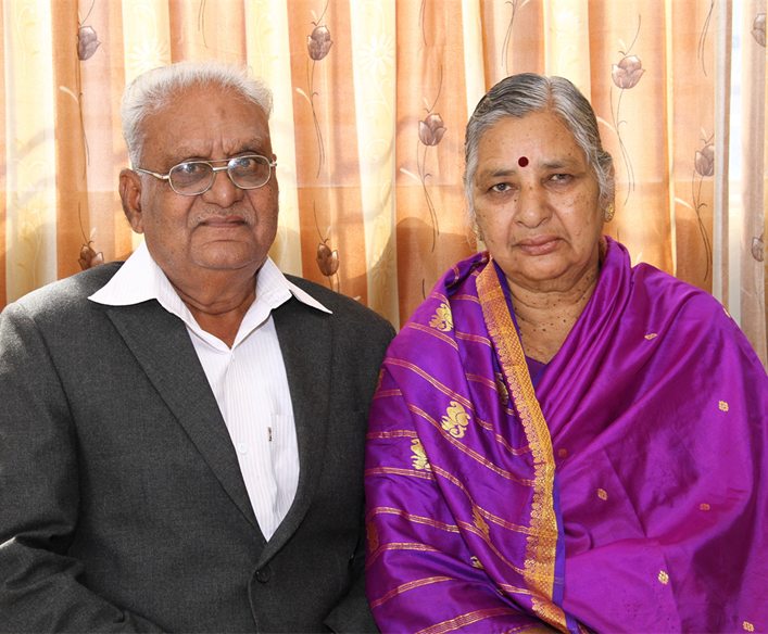 Dr. Virendra Shete with Family